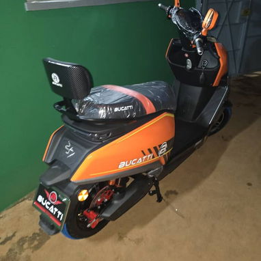 Moto eléctrica BUCATTI - Img 120842845