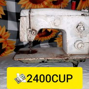 Vendo máquina de coser que solo sirve para piezas, algún mecánico que esté interesado que me escriba - Img 57073715