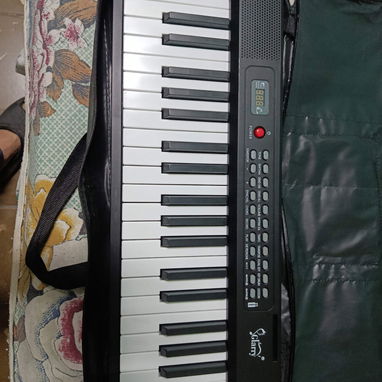 Piano en 200 USD o 170 si vienes a buscarlo, cotorro 54488749 - Img 120913040