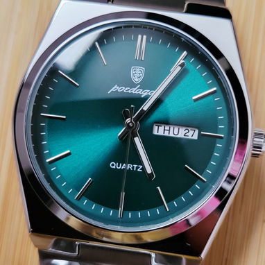 Reloj elegante de acero , inoxidable ,ideal para eventos casuales y formales . - 2/2