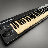 Piano (controlador MIDI) - Img 57373472