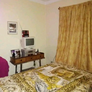 Se vende apartamento primer piso dos cuartos con balcón a la calle en Santiago de las Vegas - 4/6