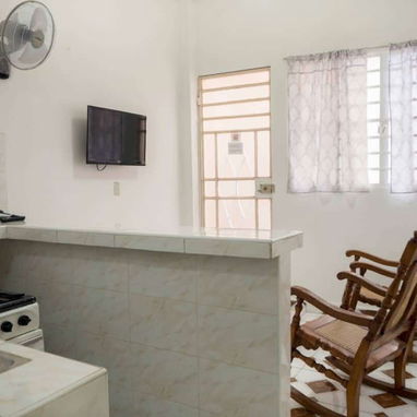 Apartamento independiente al lado de la tienda de Carlos III. Centro Habana. - Img 125518330