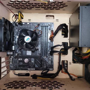 ❇️TORRE DE ESCRITORIO 🚨🚨 🌐 CPU: I7 - 8700 - Img 124870170