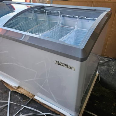 Freezer Exhibidor - 3/3