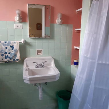 Renta Lineal en el vedado , 1 habitación climat , más información por WhatsApp+53 52463651 💥💥ME - Img 107709309