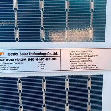 CONTENEDOR DE PANELES 540W - 2/3