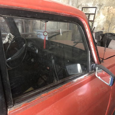 Moscovich 2140 con motor y caja 5ta de lada - Img 120747962