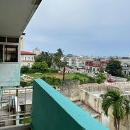 Renta  lineal apartamento en el Vedado ( calle calzada y 12 ) - Img 55137067