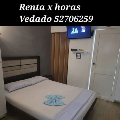 Renta x horas Vedado 17e/ L y K #155 apto3 a 200m del Coppelia 52706259 - Img 120279359