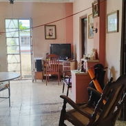 *92¡CASÓN EN DIEZ DE OCTUBRE EN CZDA DOLORES CASI ESQUINA DE PORVENIR!*ZONA INMEJORABLE, TODO CERCA** 🏡🔥  💥 *2 PLANTA - Img 55328290