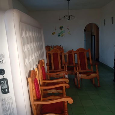 Al interesado permuto dos casa por una finca con casa una casa esta ubicada en el Centro del cotorro y la otra en playa - 8/10