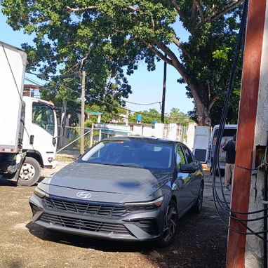 🚨 Hyunday elantra 2025 con 30 mil millas precio lindo 26 usd y está en la Habana escribir al pv Wa.me//59808236// - Img 128115393