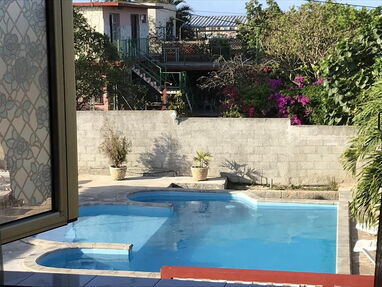 🌟🌟 Rento casa con piscina de 5 habitaciones climatizadas cerca de la playa de Guanabo 🌅🌴. WhatsApp 58142662 - Img main-image
