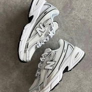 New Balance 740 - Img 55873829