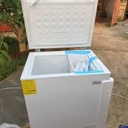 Nevera / freezer / frizzer marca Premium de 5.5 pies • capacidad de 155L • incluye una cesta - Img 56308827