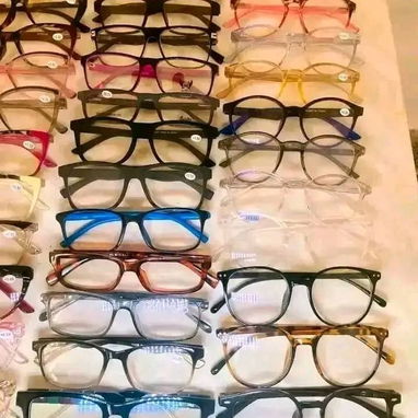 Lentes de contacto y Espejuelos graduado Serca y lejos - 3/5