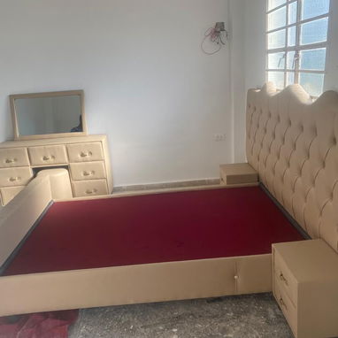 Cama Tapizada disponibles en Varios Colores - 3/3