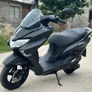 MOTO AUTOMÁTICA SUZUKI BURGMAN ⚙️ CARACTERÍSTICAS • Motor 4 Tiempos • Automática • 125 CC • Gasolina • Pizarra D - Img 56727432