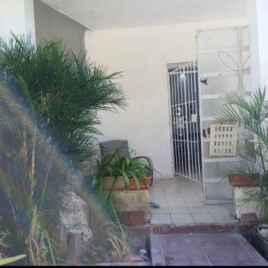 Casa nuevo vedado 3/4 carpohs Ver Dentro - Img 101945365