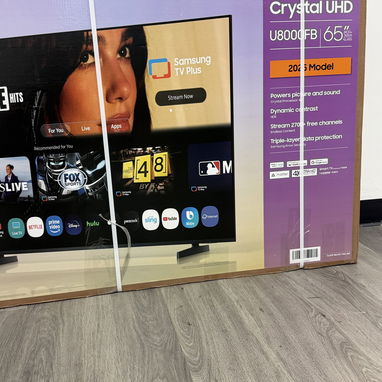 Smart TV Samsung 65” Clase Crystal UHD U8000FB 4K  2025 - UN65U8000FBXZA - Img 120044587