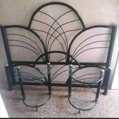 CAMAS DE TUBO modelo Cruzado con sus mesitas de noche LIBRE DE GESTORES - Img 119986766