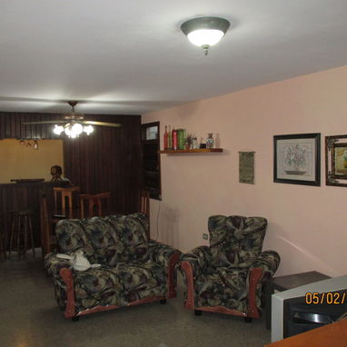 📱 Casa Independiente de 2 Plantas: Espacio y Confort Total 🏠 - Img 115930514
