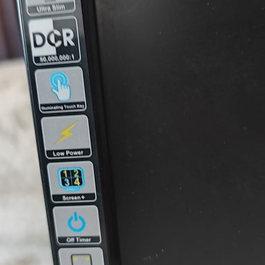 Monitor AOC 21 " de uso con defecto en adaptador - 5/8