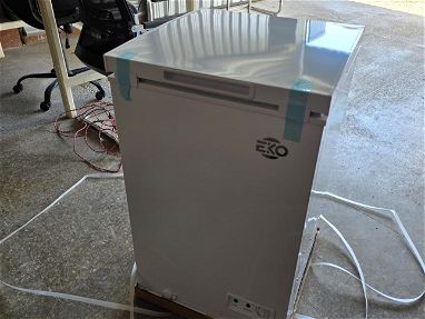 Se venden neveras(freezer) marca EKO de 5pies cúbicos - Img 67030550