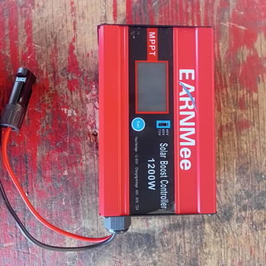 Controlador solar de 1200 W - 2/3