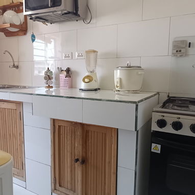 100 USD ** Alquiler Apto con todo, llegar y vivir, 5 Palmas, San Agustín, La Lisa - 7/10