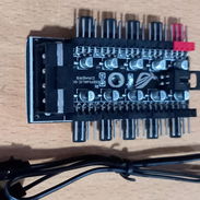 Spliters divisores para 8 y 10 fanes de refrigeración conexión MOLEX / SATA - Img 56062218