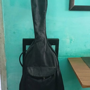 Vendo guitarra acustica marca Compay Segundo - Img 123217823