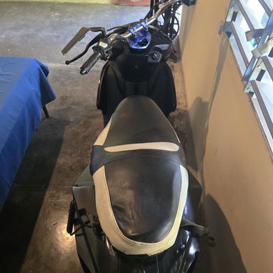 Moto AUTOMATICA Yamaha 100 cc - 7/8