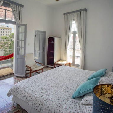 En La Habana, Cuba. 2 habitaciones, 3 camas, 2 baños. - Img 123268131