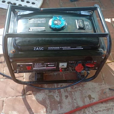 Planta eléctrica hecha de gas y gasolina - Img 123565121
