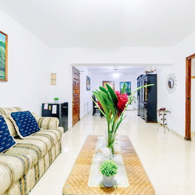 🏠 Apartamento De Renta En El Vedado. 💡Respaldo energético con Ecoflow. 💵2000 usd por mes.📱+5363170269 - 2/8