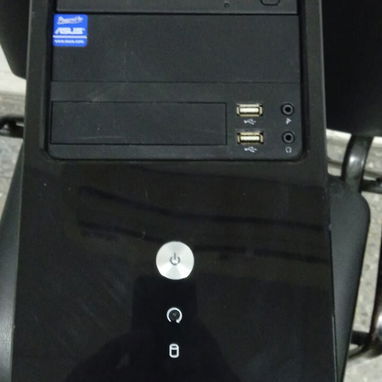 Torre  Asus H81 M-C core i5 4460 4ta generación DDR3 4GB HHD 1 TB Antena wifi Lector de Tarjetas 9 puertos USB - 4/10