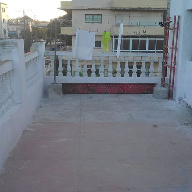 Apartamento en el vedado zona de letras( necesita remodelacion) - 5/7