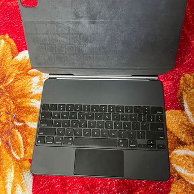 Magic Keyboard for ipad - Img 123359840