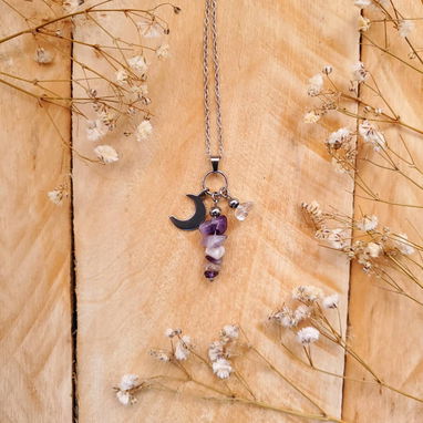 *Colección de Cadenas Sigilias*_ *Materiales:* Acero inoxidable + Piedras Naturales - 4/9