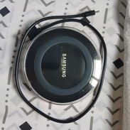 Cargador inalambrico Samsung original de uso pero en perfectas condiciones técnicas - Img 57749403