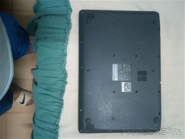 Se vende Laptop Acer poco uso - Img 67196230