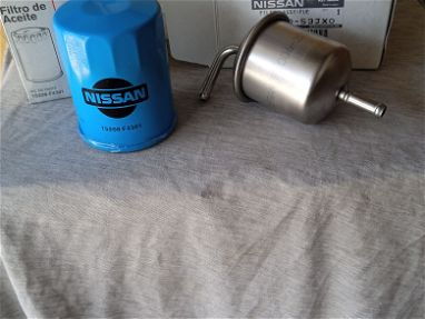Juego filtros de gasolina y aceite para Nissan - Img 68150140