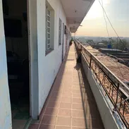 *$6000usd. En venta apartamento (3er piso, sin contar la planta baja, segundo apartamento), de un edificio en Santos Suá - Img 55354954