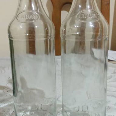 Vendo estos tipos de botellas, ver fotos. interesados llamra a MArta 58407683 - Img 110889330