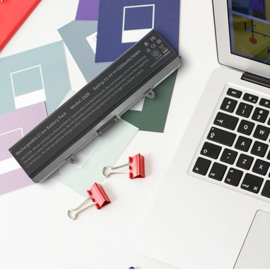 BATERIA DE LITIO PARA LACTO DELL INSPIRON NUEVA A ESTRENAR , MODELOS COMPATIBLES EN LAS FOTOS - Img 122708530