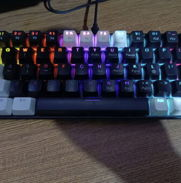 teclado mecanico modelo KA6406 formato 60% nuevo en su caja RGB 7 dias de garantia - Img 45982204