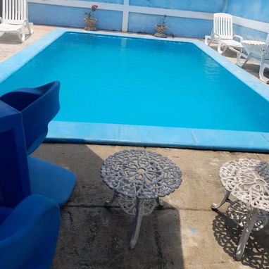 Se renta casa de 3 habitaciones en Guanabo con piscina a 1km de la playa(paneles solares).53880216 - Img 125647212