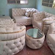 Variedad de muebles exclusivos - Img 57093338